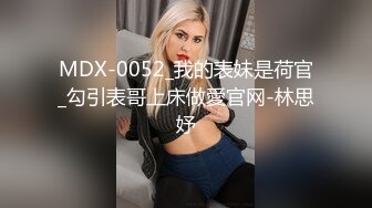 牛仔丁字裤紧紧勒进骚逼熟女阿姨好痒想大鸡巴插进来1分35秒日期验证