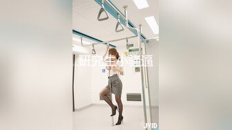 内射美乳极品淫荡老婆毒龙舔脚