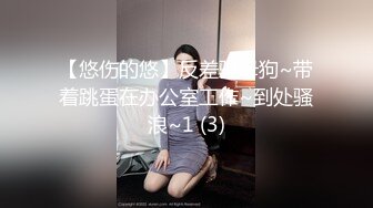 2024-4-19【大吉大利】非常极品兼职美少女，金发背带裤萌妹，清纯又甜美，有点羞涩，各种姿势操嫩穴