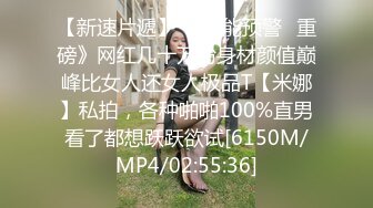 美女直播完了忘记下播了 对着镜子就开始脱衣服