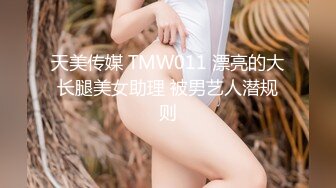 白皙圆润极品天然巨乳蜂腰肥臀网红小钢炮【万听】最新5月私拍福利，露脸裸舞紫薇，完美炮架，撸点满满