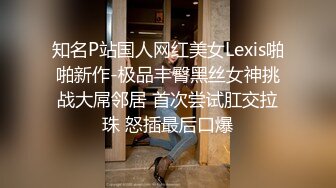 年轻漂亮两个嫩妹先和狼友聊骚_然后轮流和一个男炮友啪啪大秀_口交啪啪