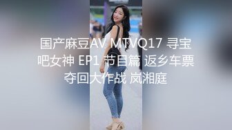 超骚的美容店小老板娘，露脸跟小哥在店里直接啪啪，深喉大鸡巴舔脚舔菊花，让小哥抱在怀里吃着奶子放肆抽插