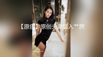 漂亮大奶美女3P 洗香香被两根肉棒 嘴含逼插 奶子哗哗 爽叫连连 非常舒坦